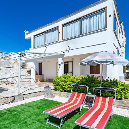 Villa Amorina 오스투니 외부 사진